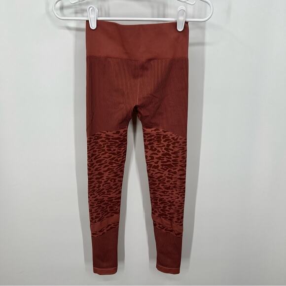 Varley Women’s Seamless Orange Animal Printed Workout Leggings Size Small - Picture 8 of 8